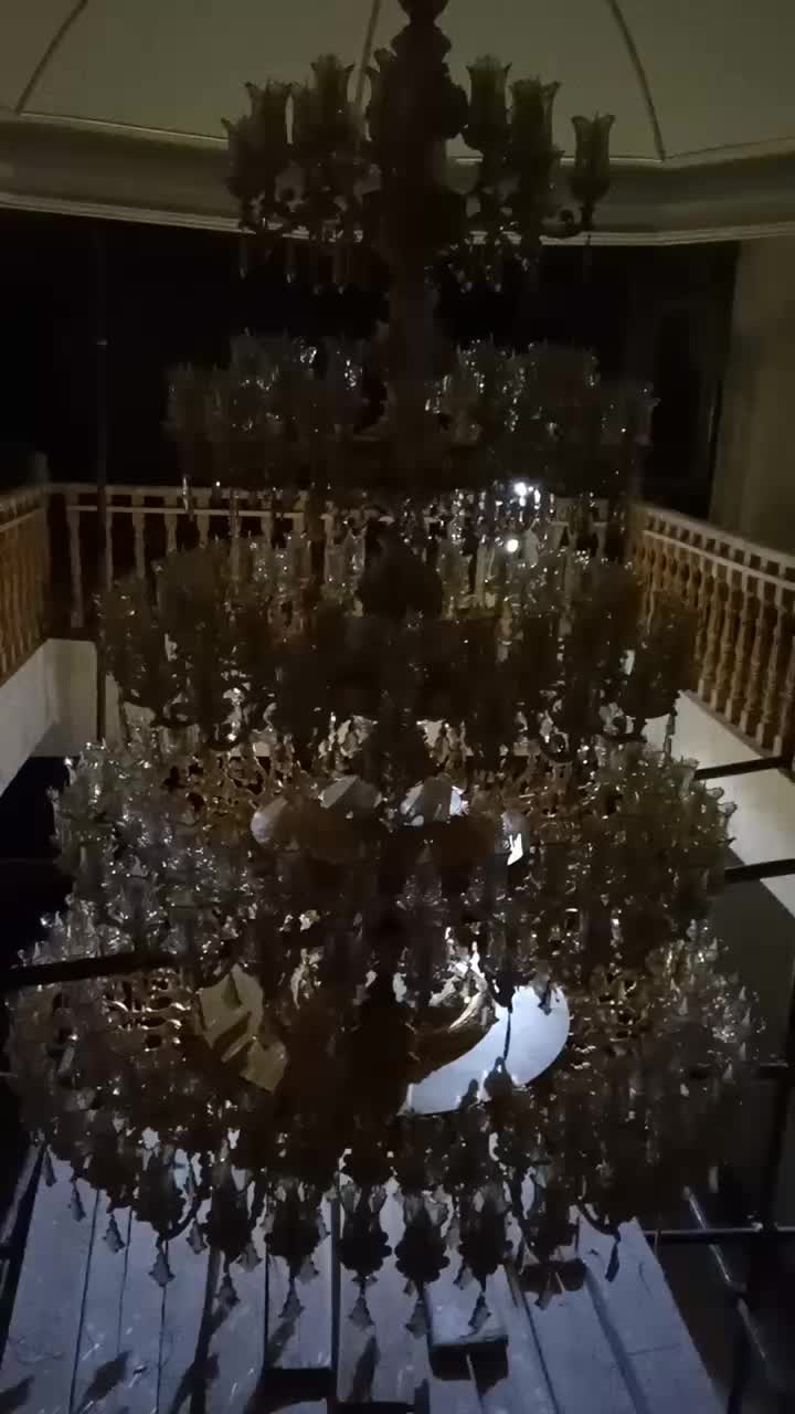 نصاب لوستر و نصب بروی سقفهای کاذب بدون زنجیروقلاب|خدمات پیشه و مهارت|کرج, گلشهر|دیوار