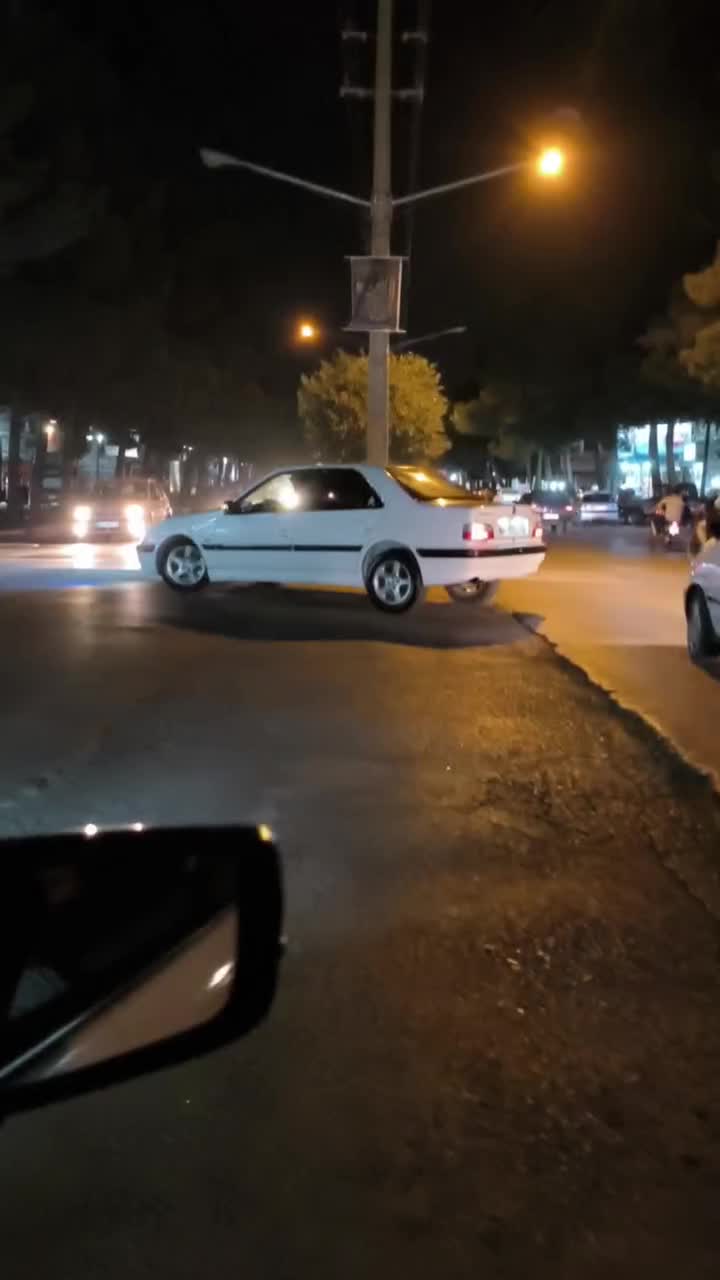 پژو پارس xupلوازمی|خودرو سواری و وانت|کوهدشت, |دیوار