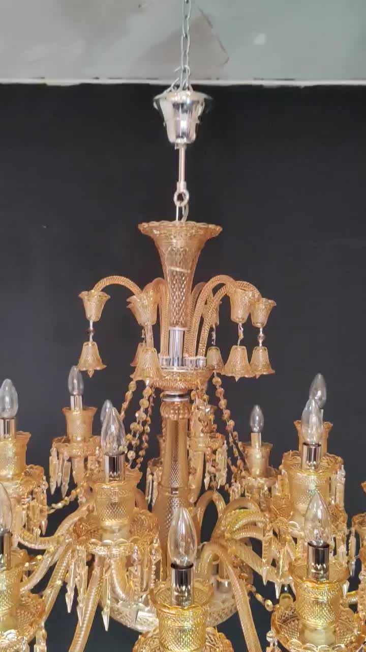 لوستر باکارات با ۱۸ شاخه عسلی رنگ کریستالی|لوستر و چراغ آویز|تهران, بهارستان|دیوار