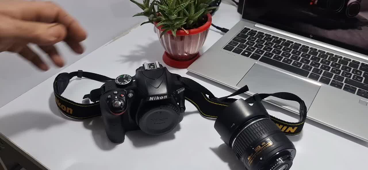 دوربین Nikon|دوربین عکاسی و فیلم‌برداری|بروجرد, |دیوار