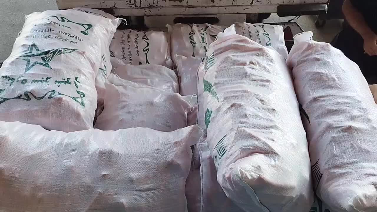 هویج عمده آبگیری مغازه درجه یک میدان تره بار مرکزی|خوردنی و آشامیدنی|تهران, میدان میوه و تره‌بار مرکزی|دیوار