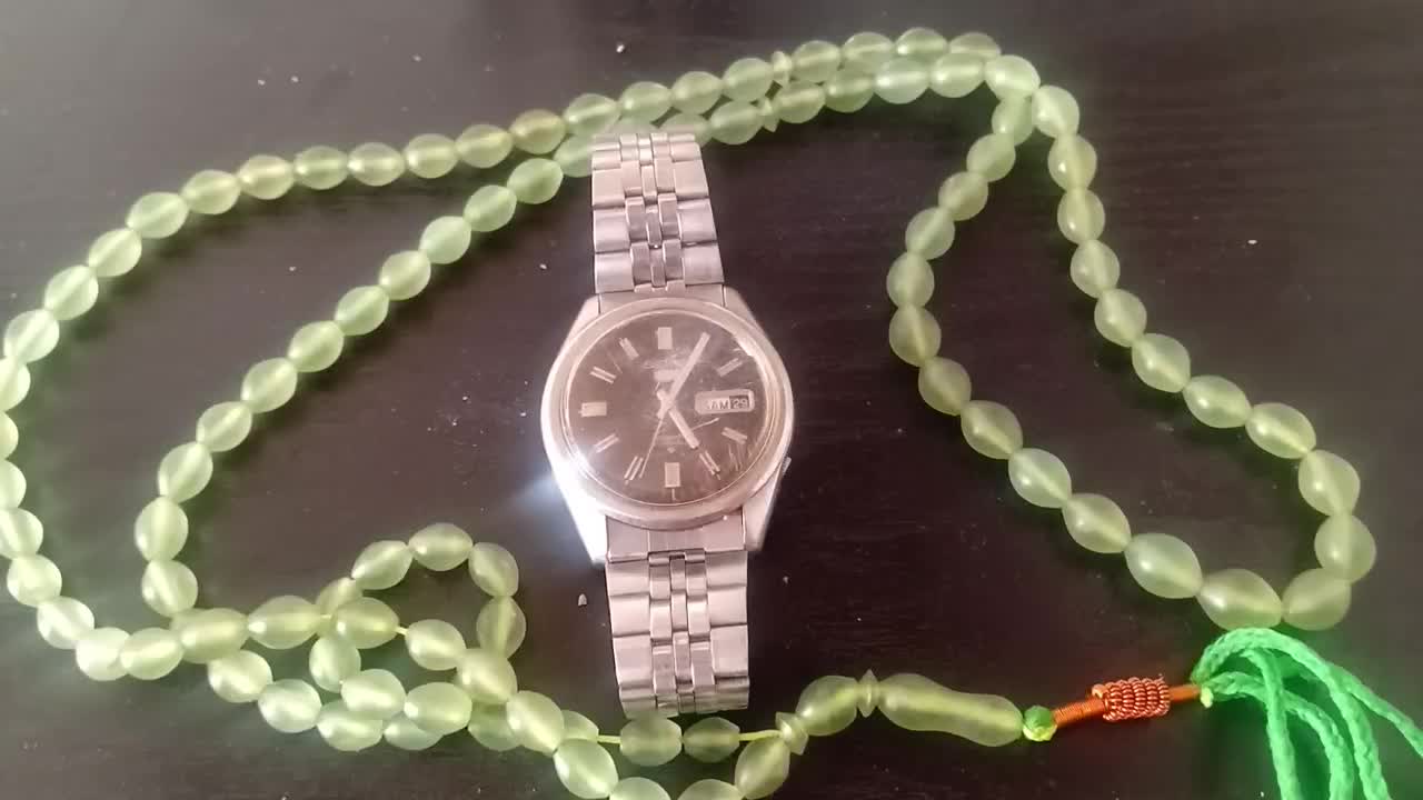 تسبیح شاه مقصود وساعت نبضی|ساعت|پاکدشت, پاکدشت (مامازند)|دیوار