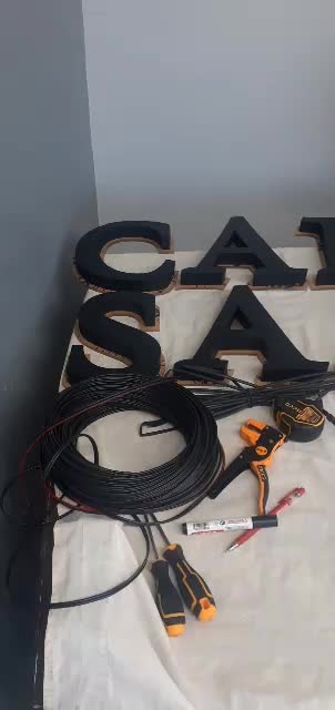 تابلوسازی الکتروفرم ۶۰ سال سابقه|خدمات پیشه و مهارت|ازنا, |دیوار