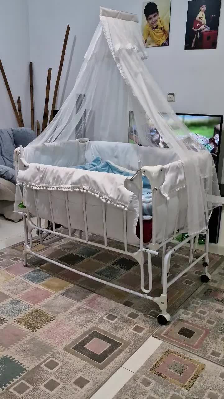 تخت نوزاد برقی - گهواره برقی -تخت کودک برقی|تخت و صندلی بچه|رشت, رشتیان|دیوار