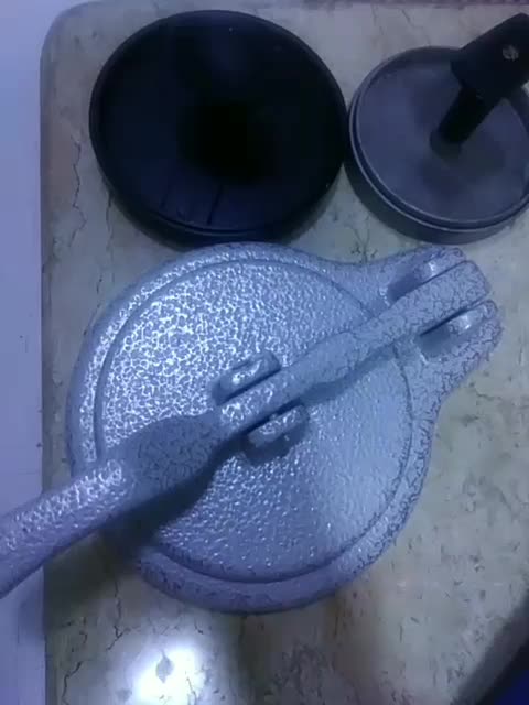 سه عدد قالب همبرگر|ظروف پخت‌وپز|رشت, کوی جام جم|دیوار