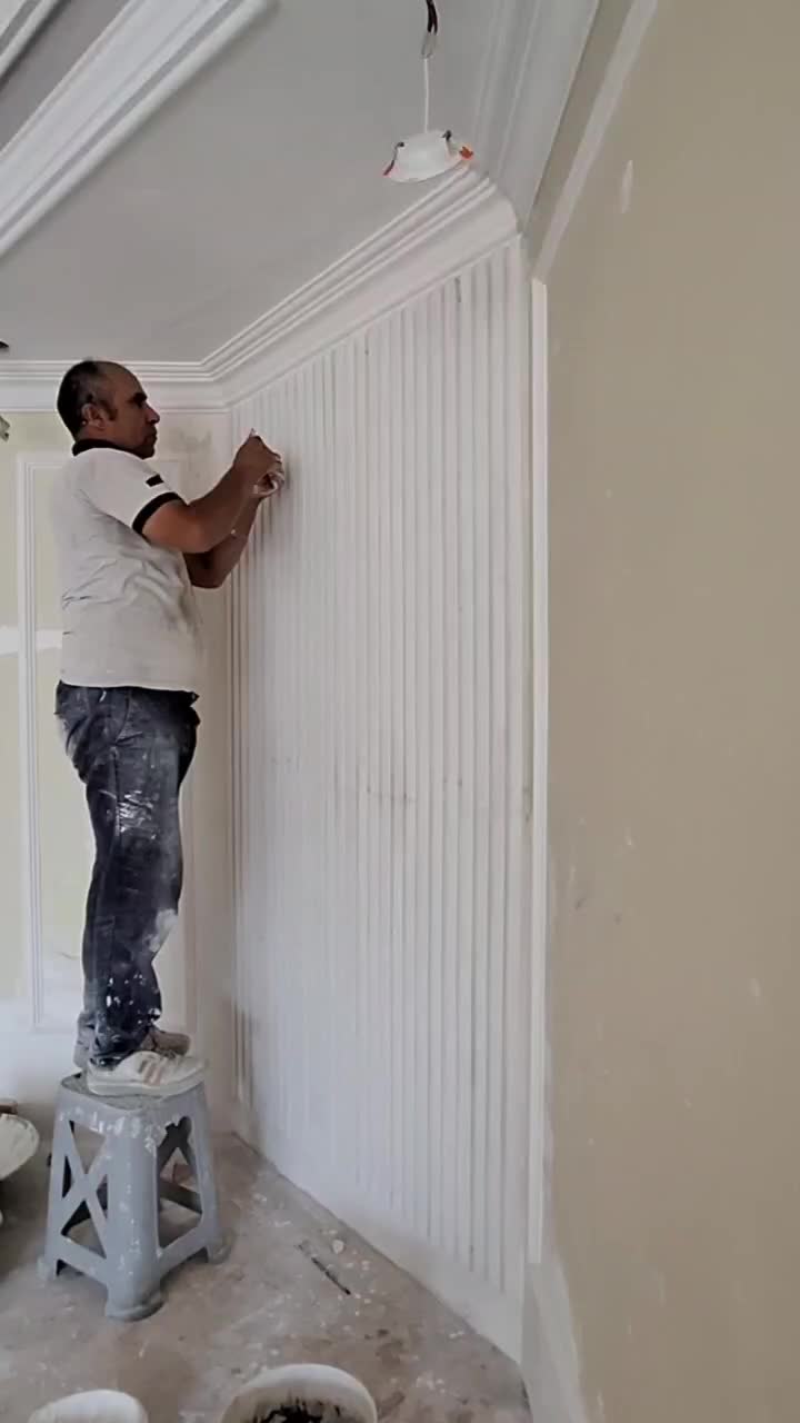 قاب بندی  سقف و دیوار  گچبری‌های  پیش‌ساخته|خدمات پیشه و مهارت|تهران, شمیران‌نو|دیوار