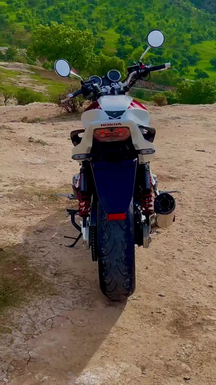 cb1300m2018|موتورسیکلت|تهران, سعادت‌آباد|دیوار