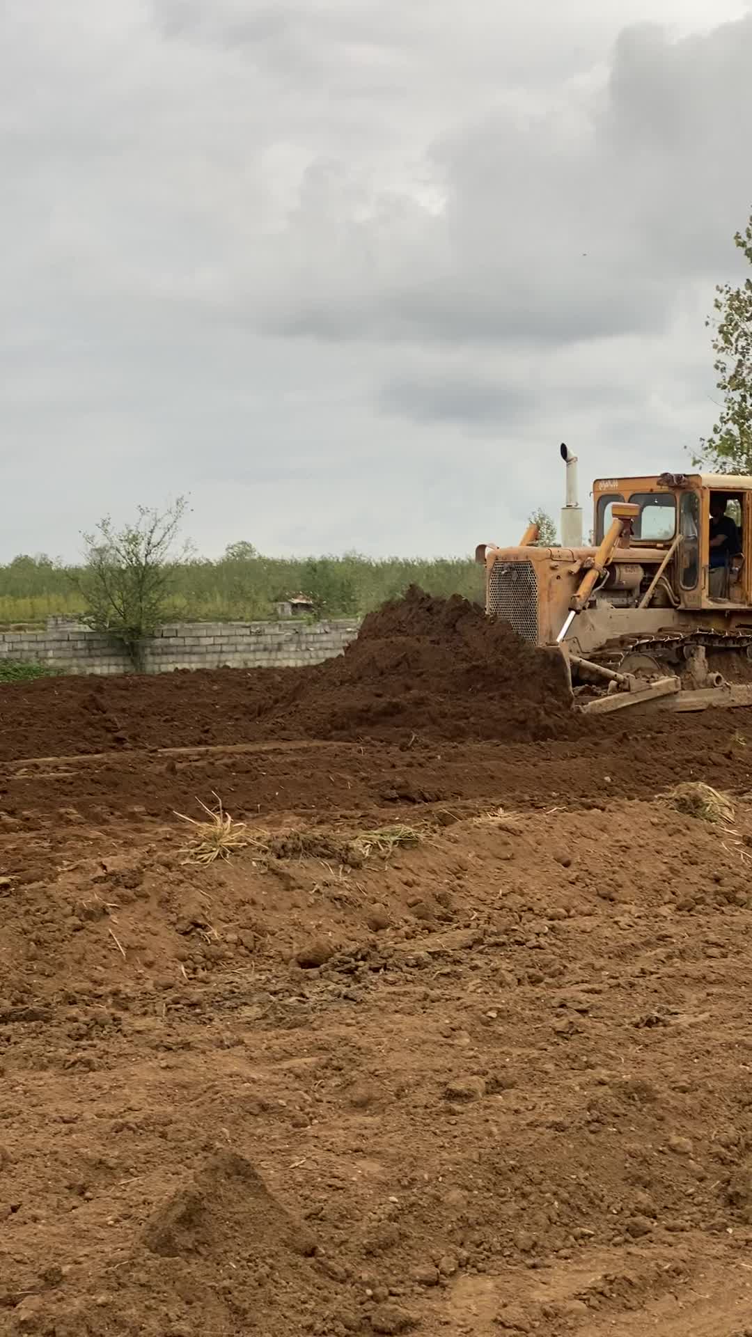 بولدوزر کلاجی D6 46j|خودرو سنگین|رشت, یخسازی|دیوار