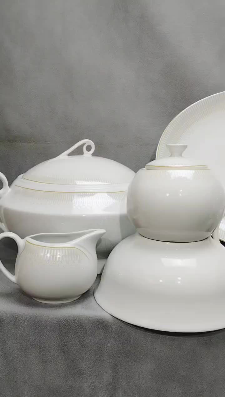 سرویس چینی ۱۸ نفره مقصود|ظروف سرو و پذیرایی|قائن, |دیوار