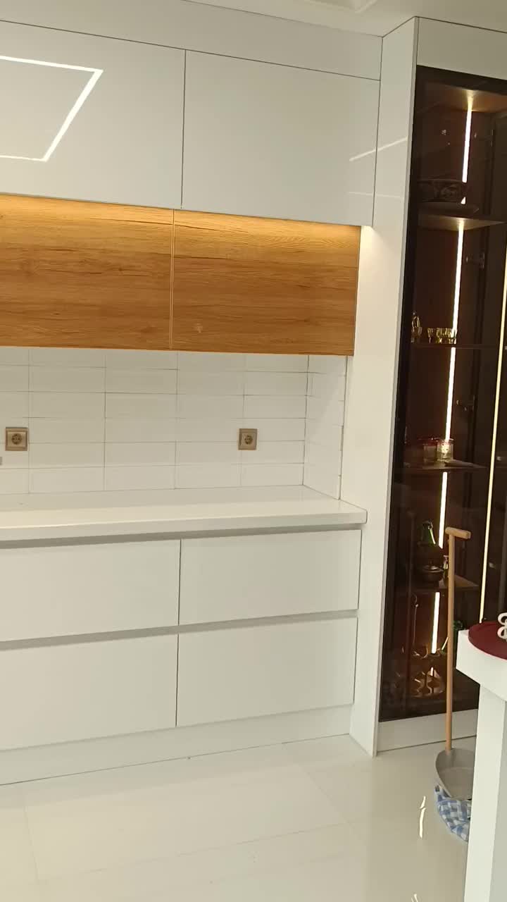 نصب انواع کاشی و بین کابینت/ماربل شیت و ترموال|خدمات پیشه و مهارت|زنجان, |دیوار