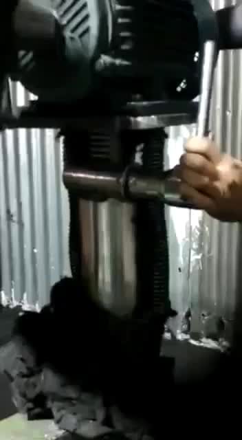 میز پرداخت کاری صنعتی مناسب قطعات بزرگ (دست ساز)|ماشین‌آلات صنعتی|مشهد, شهرک مهر آباد|دیوار