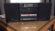 رادیو و ضبط قدیمی آیوا|کلکسیون اشیاء عتیقه|بجنورد, |دیوار