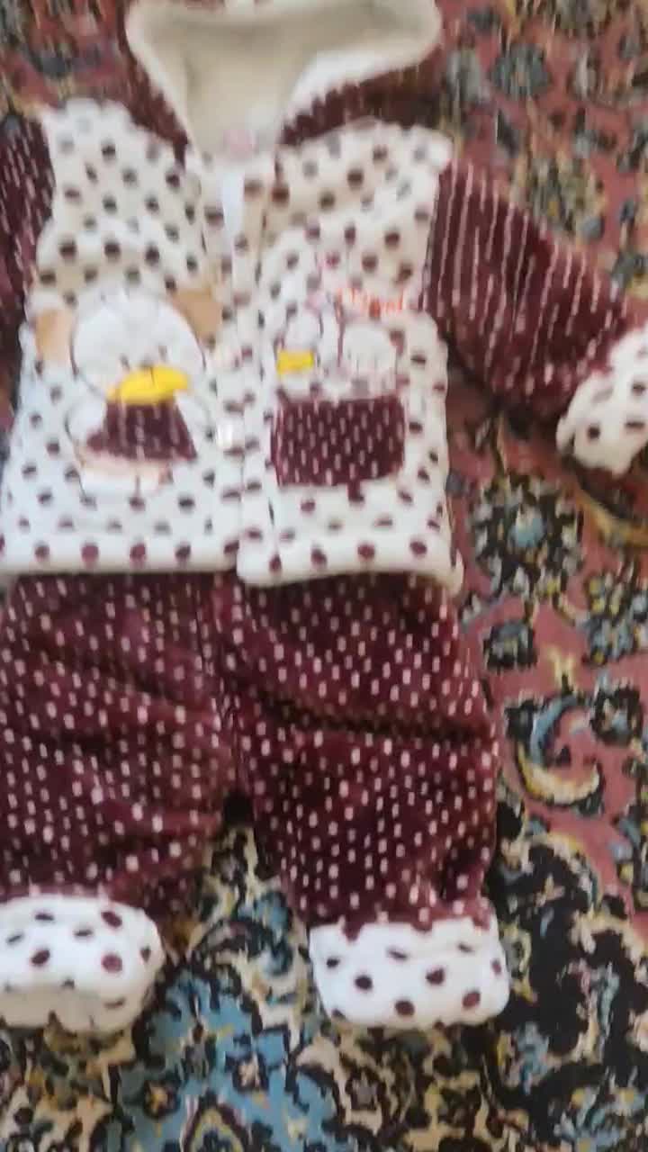 لباس نوزادی گرم|کفش و لباس بچه|لنگرود, |دیوار