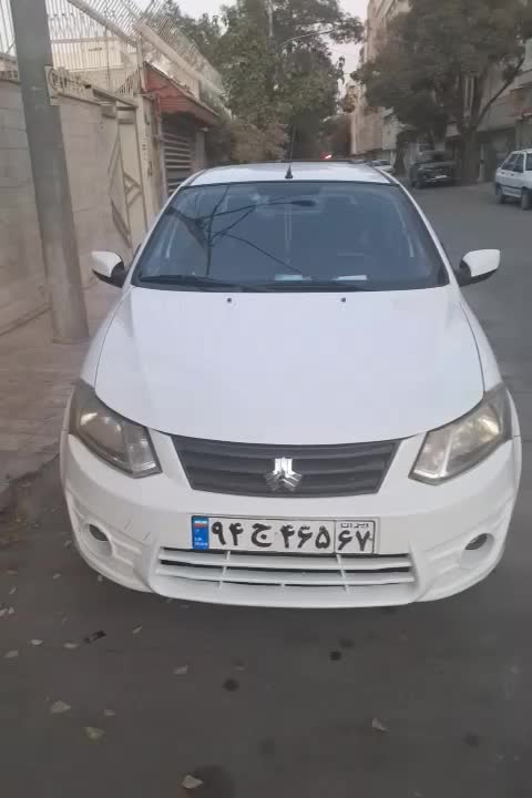 ساینا ۹۶|خودرو سواری و وانت|اصفهان, پروین|دیوار