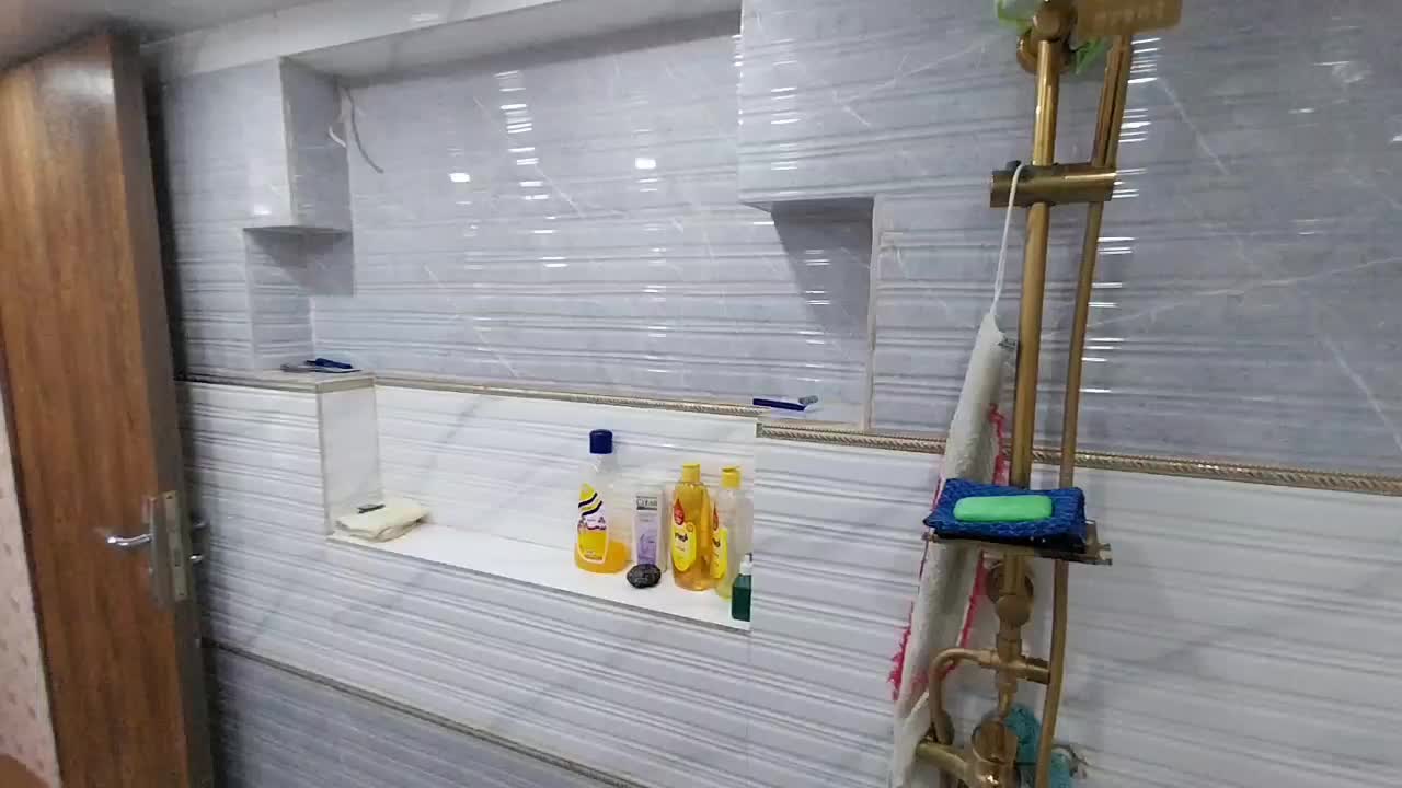 ویلا باغ ۳۱۰ متر ۱۵۰ متر بنا ۳ خواب خواب مستر|فروش خانه و ویلا|چهارباغ, |دیوار