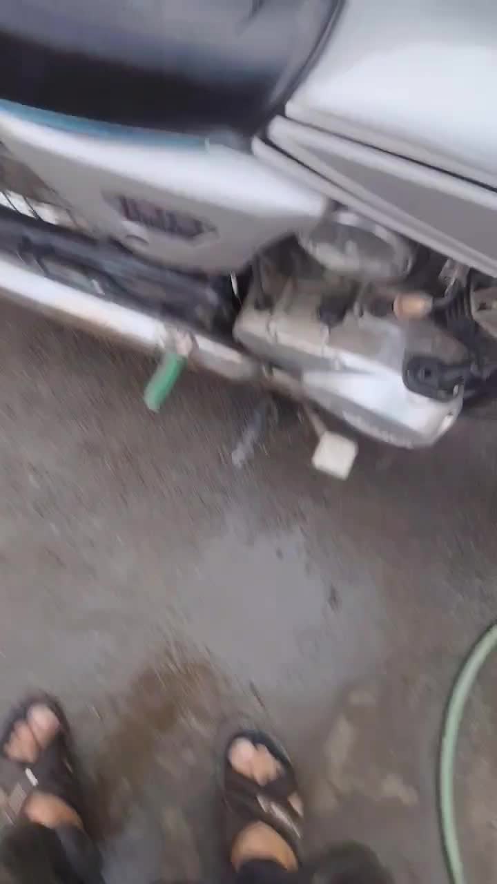 کاوازاکی 100|موتورسیکلت|نجف‌آباد, صالح آباد|دیوار