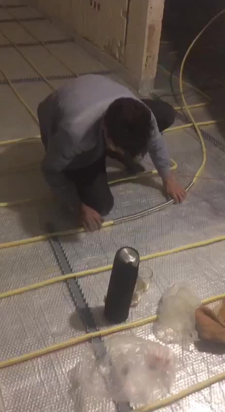 لوله کشی تاسیسات|خدمات پیشه و مهارت|بروجرد, |دیوار