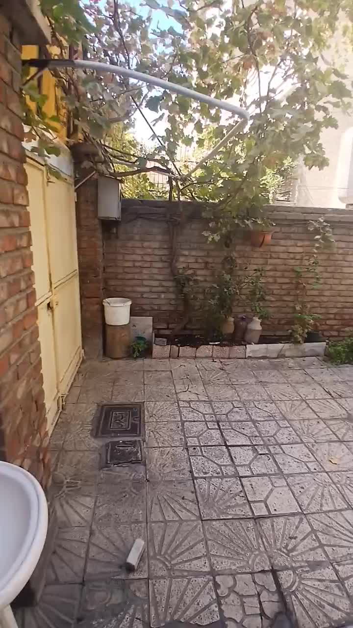 ۹۶متری کلنگی بر ۶ شریفی جنوبی در دوطبقه قابل سکونت|فروش زمین و ملک کلنگی|تهران, شهمیرزادی|دیوار