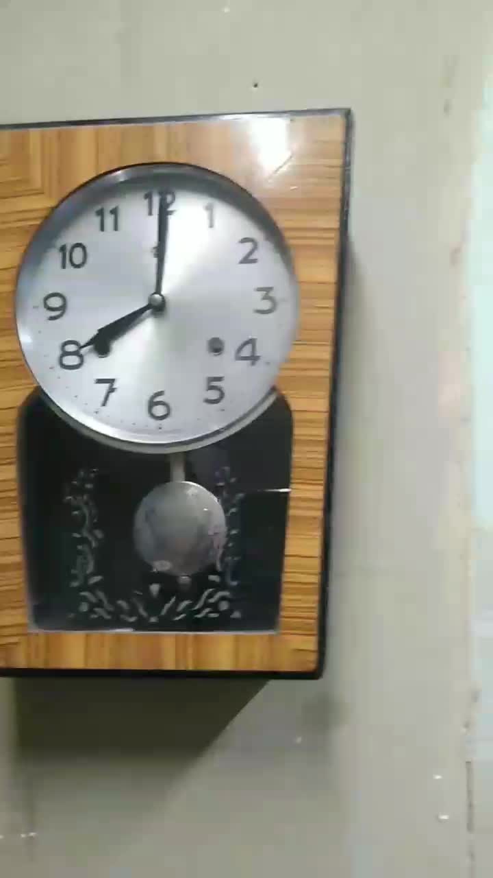ساعت دو کوک قدیمی|کلکسیون اشیاء عتیقه|بجستان, |دیوار