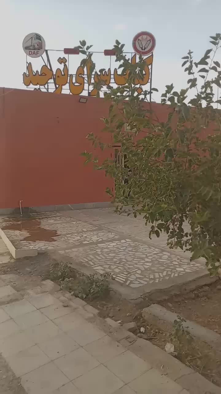 اجاره و رهن کافه اتوبوسی با تمامی وسایل کافه|اجارهٔ مغازه و غرفه|ماهان, |دیوار