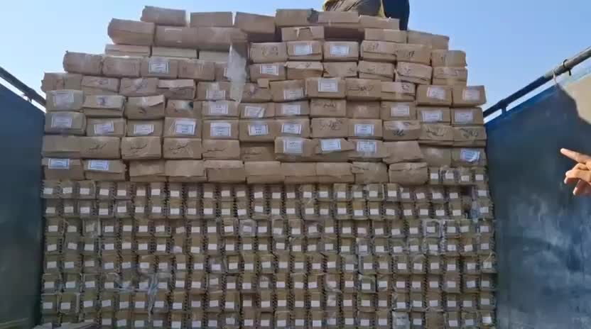 حراجی قرنیز pvc شاخه 3متری 300هزاری فقط250هزار|حراج|جوانرود, |دیوار