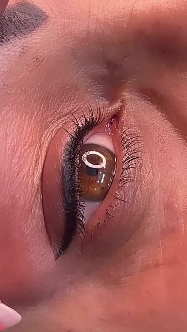 تخفیف ۶۰ درصدی خط چشم ریموو ابرو میکرو ابرو شیدلب|خدمات آرایشگری و زیبایی|نوشهر, |دیوار