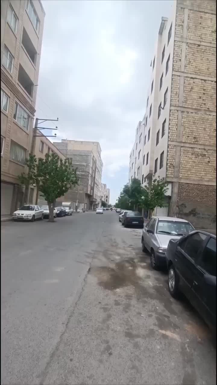 فروش خانه حیاط دار ۱۱۰ متری ۲ خوابه باز سازی شده|فروش خانه و ویلا|فردیس, شهرک ۱۱۰|دیوار