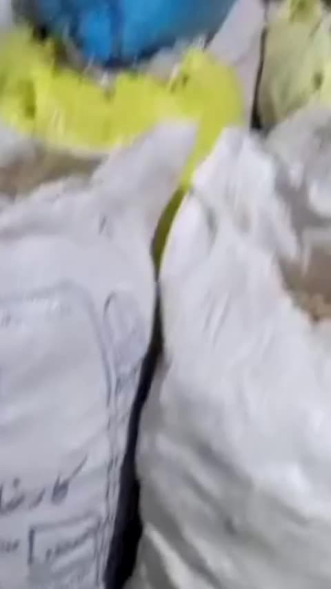 نان خشک|خوردنی و آشامیدنی|تربتحیدریه, بوستان باغ ملی|دیوار