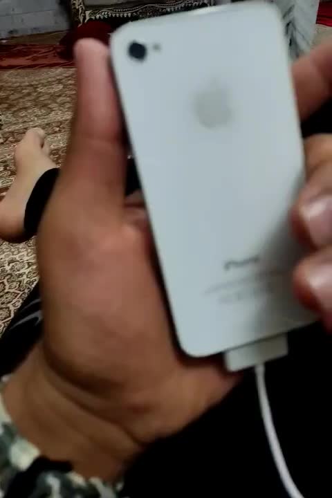 گوشی اپل 4s کلکسیونی پلمپ|موبایل|تهران, حصار بوعلی|دیوار