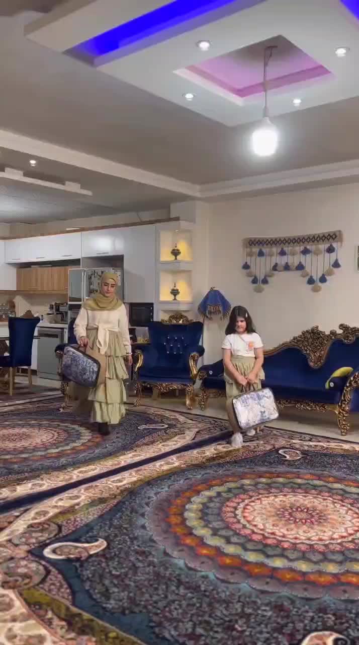 روفرشی کشدار و کاور فرش روحا|روفرشی|تهران, عبدل‌آباد|دیوار
