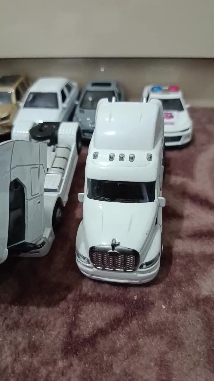 ماشین فلزی|اسباب‌بازی بچه|پارسیان, |دیوار