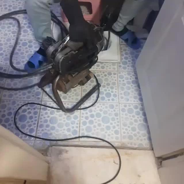 لوله بازکن/رفع‌نم‌زدگی‌بدون‌خرابی/چاه/کل‌شهرآب‌کشی|خدمات پیشه و مهارت|مشهد, وکیل‌آباد|دیوار