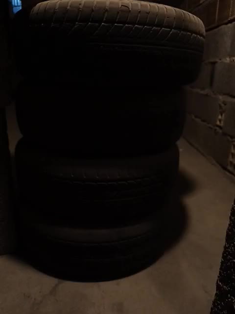 تایرکامل آماده دست دوم/درحدخوب/پژویی|قطعات یدکی و لوازم جانبی|مسجد سلیمان, |دیوار