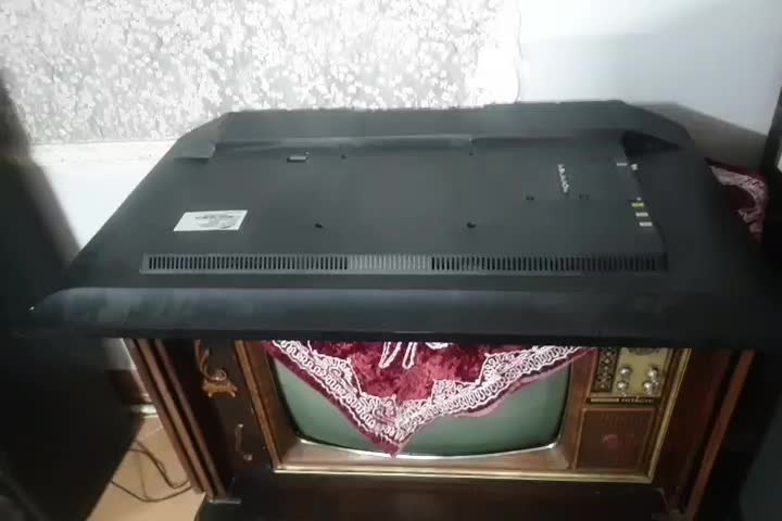 تلویزیون ال ای دی ضربه خورده)( 40)|تلویزیون و پروژکتور|مشهد, ایثار|دیوار