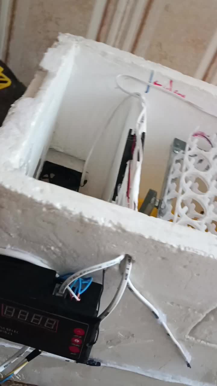 دستگاه جوجه کشی|لوازم جانبی حیوانات|مرودشت, استادیوم|دیوار