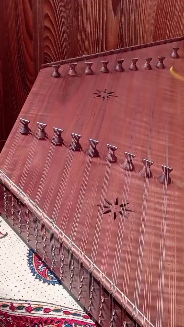 سنتور بی واسطه از کارگاه|سازهای سنتی|شاهین‌شهر, خبرنگار|دیوار