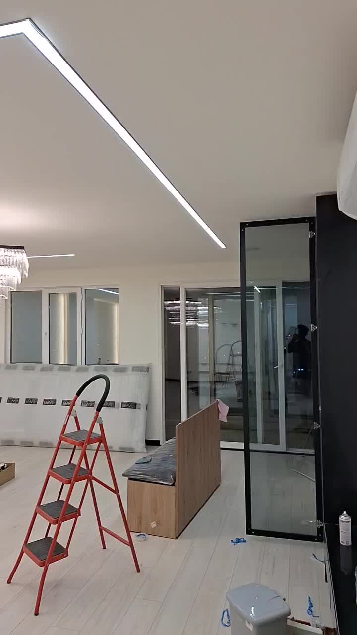 خدمات برق ساختمان ،نصب هالوژن و لاین نوری|خدمات پیشه و مهارت|اردبیل, |دیوار