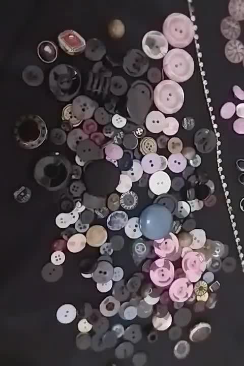 تعدادی دکمه وملزومات خیاطی|لوازم خیاطی و بافتنی|قم, دانش|دیوار