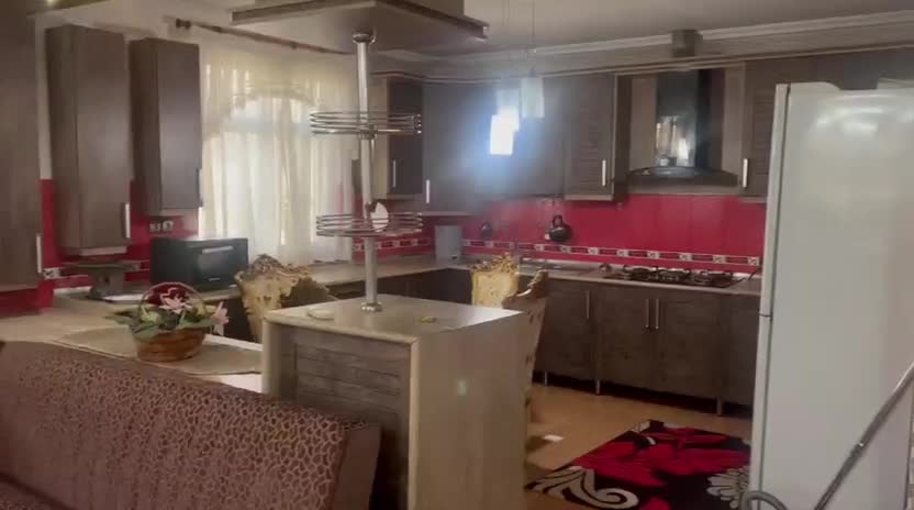 خانه ویلایی دوبلکس بزرگ حیاط دار( محدوده لاکان|اجارهٔ کوتاه‌مدت ویلا و باغ|رشت, لاکان شهر|دیوار