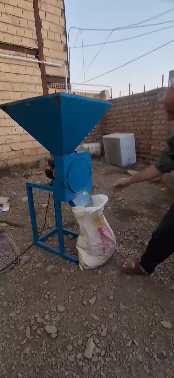 آسیاب کن جو|ماشین‌آلات صنعتی|اصفهان, نقش جهان|دیوار