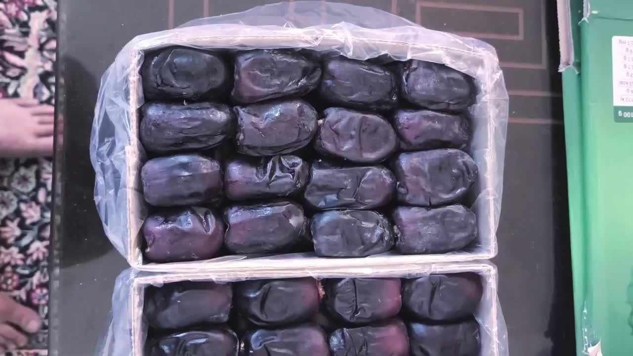 انواع خرما و ترشی سیر 9 ساله|خوردنی و آشامیدنی|تهران, مولوی|دیوار