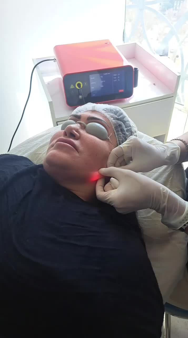 جشنواره اندولیفت تخصصی صورت وگردن|خدمات آرایشگری و زیبایی|تهران, جماران (نیاوران)|دیوار