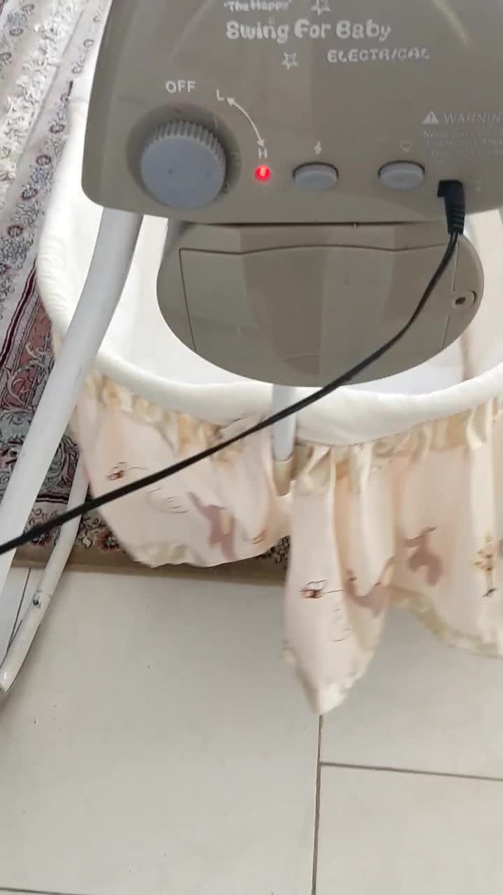گهواره برقی نو|اسباب و اثاث بچه|گرگان, |دیوار