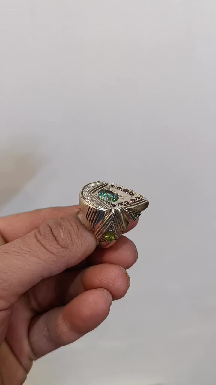 موزونایت اشکی|جواهرات|بروجرد, |دیوار