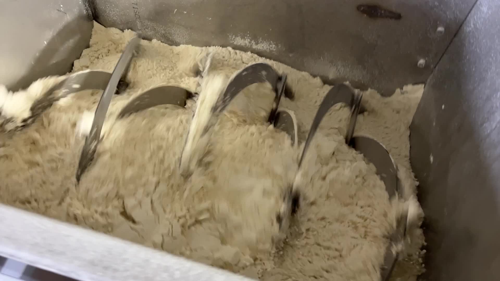 میکسر ۱۰۰ لیتری ریبون بلندر|ماشین‌آلات صنعتی|تهران, میرداماد|دیوار