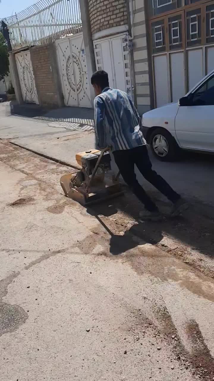 کمپکتور|خدمات پیشه و مهارت|شیراز, کوشک میدان|دیوار
