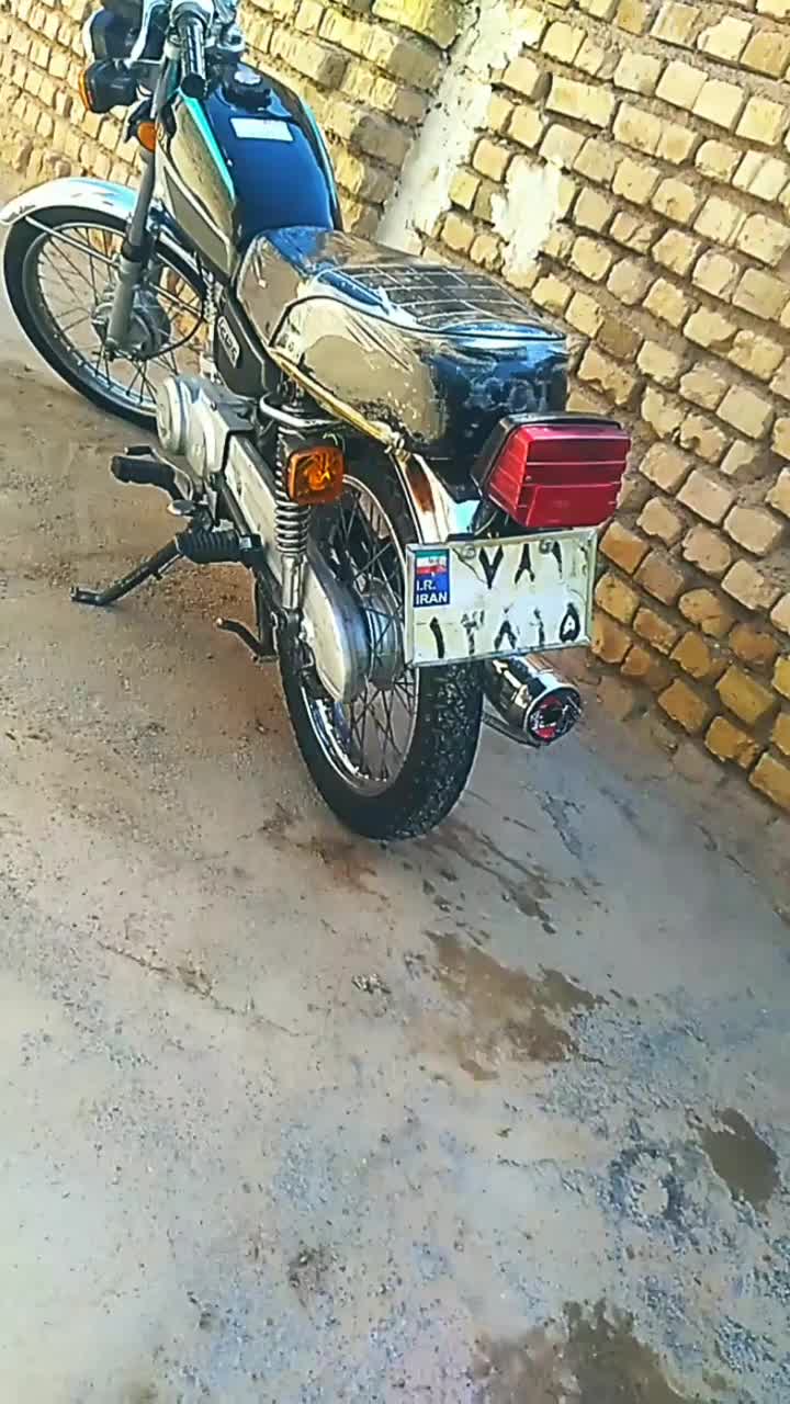 موتور ساوین در حد|موتورسیکلت|اسفراین, |دیوار