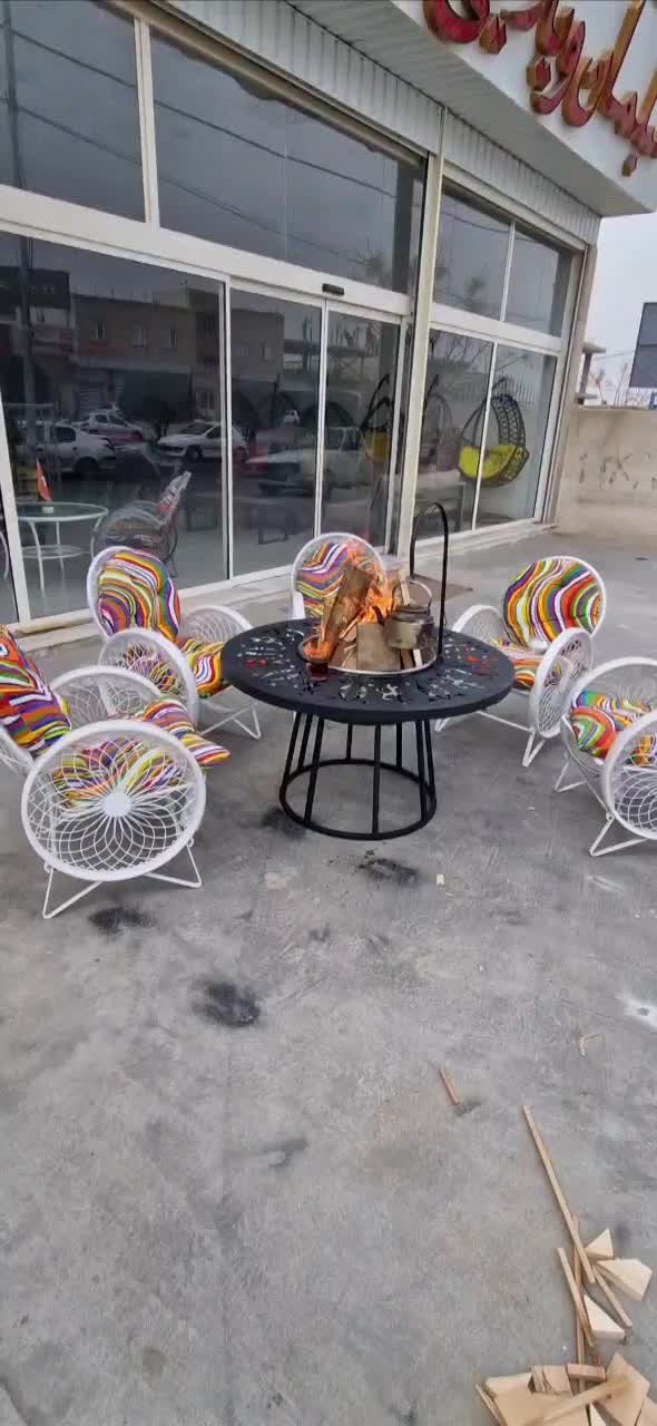 میز و صندلی ویلایی باغی چوبی فلزی و روبال ماهوت|میز و صندلی غذاخوری|کاشان, |دیوار