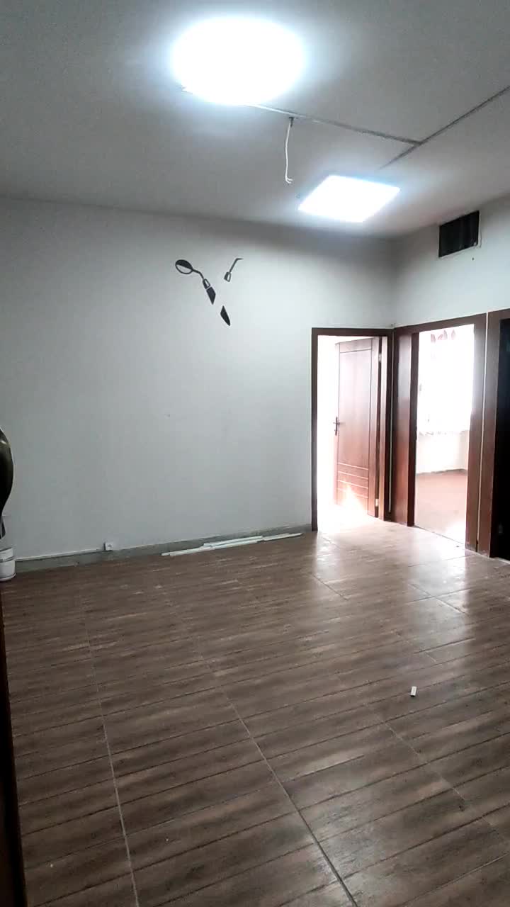 اداری فلکه دوم صادقیه. ۱۰۵ متر سه خواب|اجارهٔ دفتر کار، اتاق اداری، مطب|تهران, صادقیه|دیوار