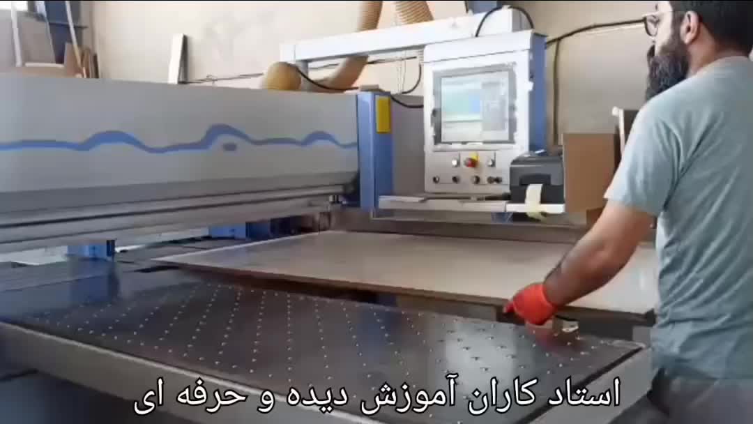 خدمات دکوراسیون کابینت بازسازی تضمینی|خدمات پیشه و مهارت|شیراز, شهرک گلستان|دیوار